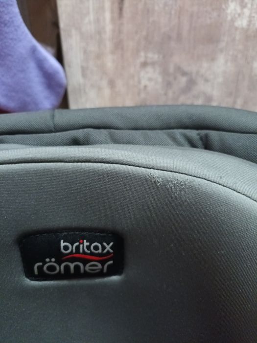 Продавам столче за кола Britax King II  група 1 (9-18 кг.)