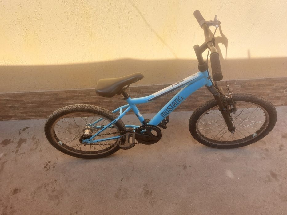 Vand bicicleta pentru copii mici