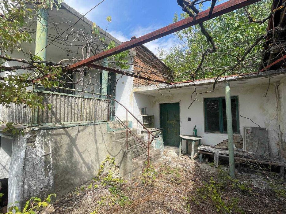 Продава се Къща в с. Черни връх, Област Шумен - 140 кв.м за 165 €/кв.м - Снимка #3