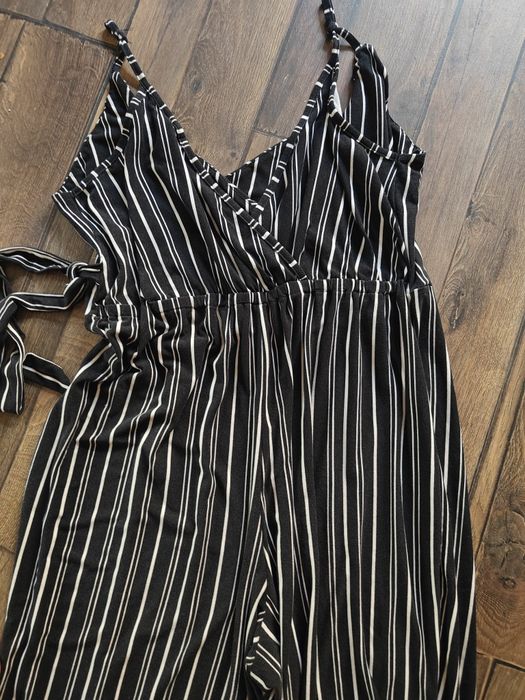 Продавам дамски гащеризон