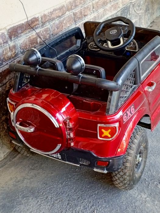 Электронная детская машина