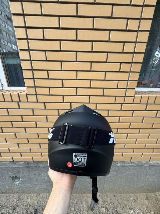 Продам шлем эндуро