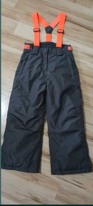 Pantaloni sky fetita,mar 128,impermeabili,stare excelenta
