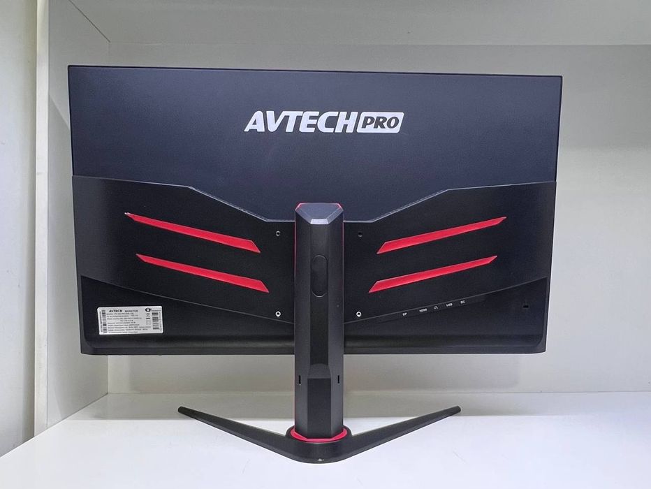 AVTECH PRO 27’ flat 180hz