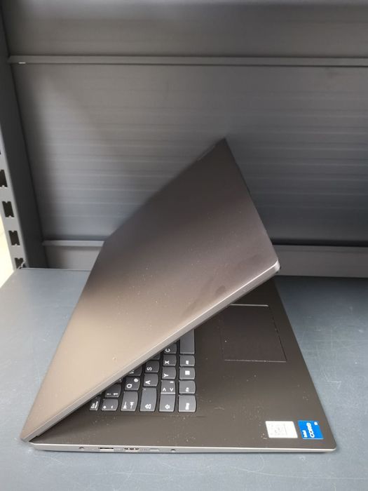Laptop Lenovo V17 G4 IRU, Intel Core i5-13420H, Cod 117592