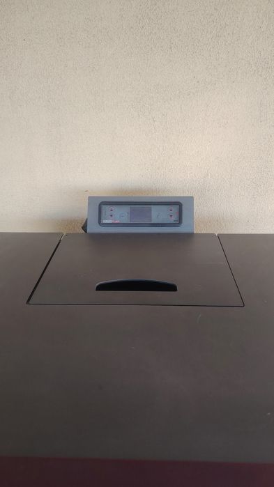 Vând termosemineu pe peleti alfa plam commo 21kw
