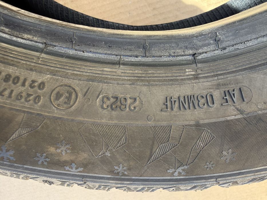 Зимна гума Semperit 205/55/16 dot2623 8mm