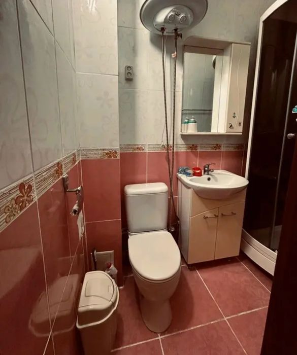 Продам 1 квартиру в районе 2-ой горбольницы
