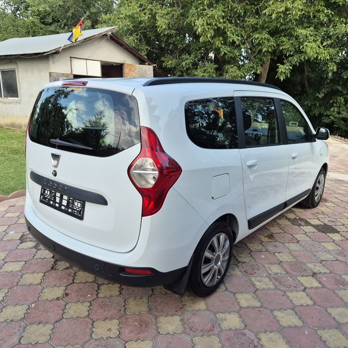Dacia Lodgy Laureate /1.6 MPI Clasic / Euro 5