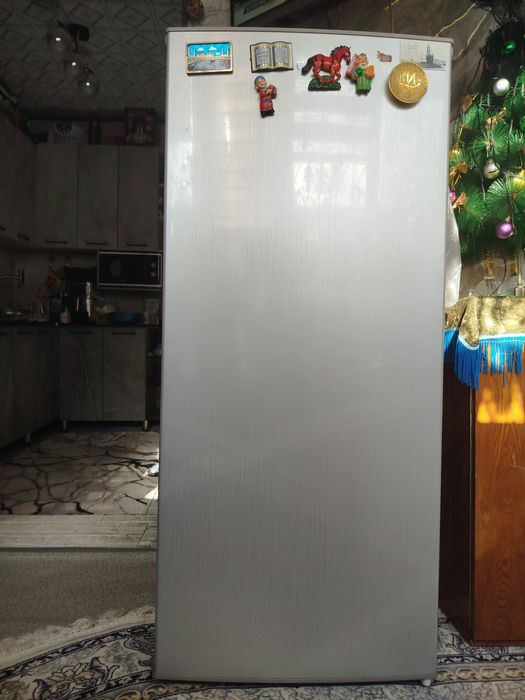 Холодильник отлчное состояние