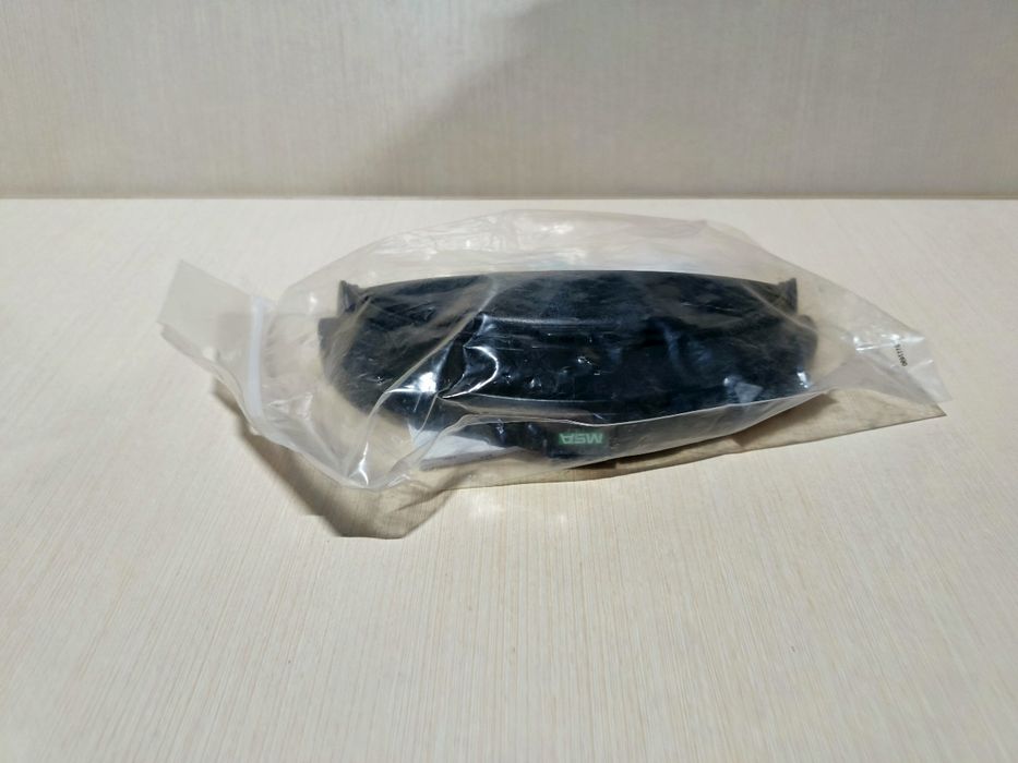 Продаются крепление для касок