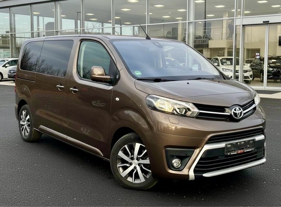 Toyota Proace ,euro 6 , RAR efectuat ,8 locuri