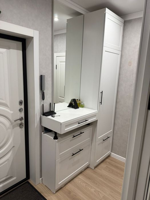 Продам прихожий гарнитур