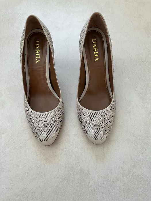 Pantofi eleganti stiletto