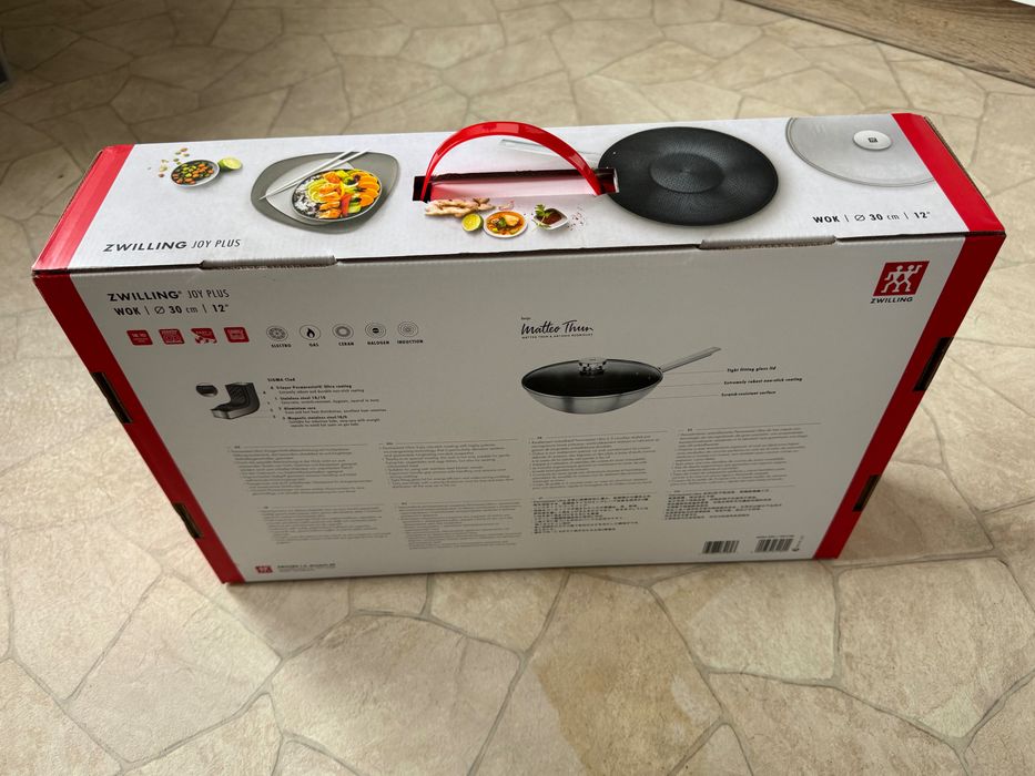 Tigaie Wok Premium Zwilling Joy Plus 30 cm, NOU la cutie.