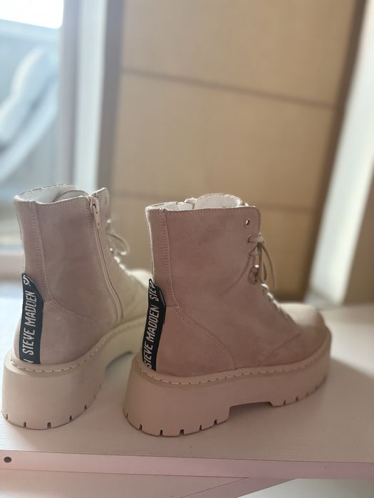Ghete bocanci piele naturala Steve Madden bej