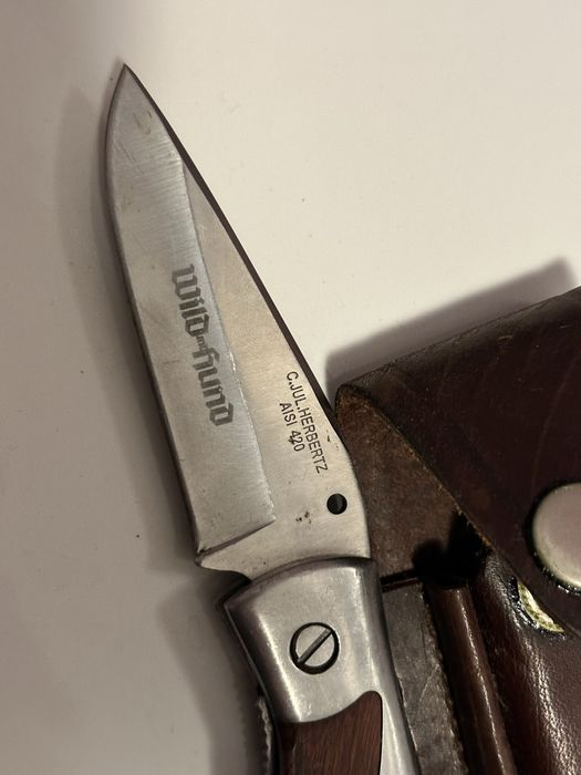 Cutit briceag wild und hund, teaca piele