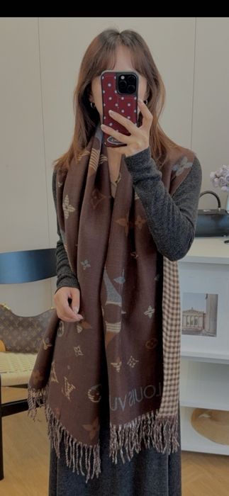 Fular Louis Vuitton, model 2026, 3 modele