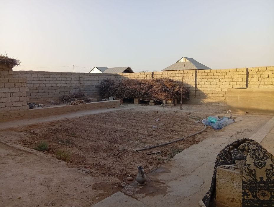 4sotx uy joy sentr kamazda 300mln kelishiladi