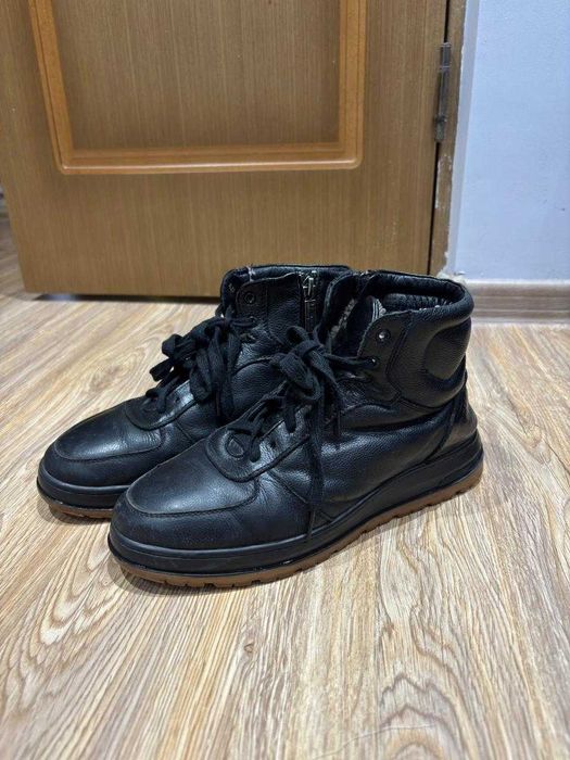 Мужская обувь 39-40 размер