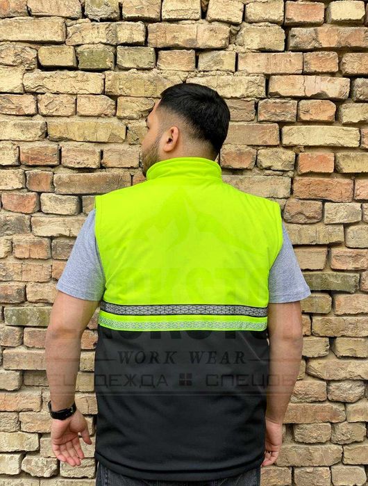 Спецодежда сигнальная жилетка для руководителей строителей