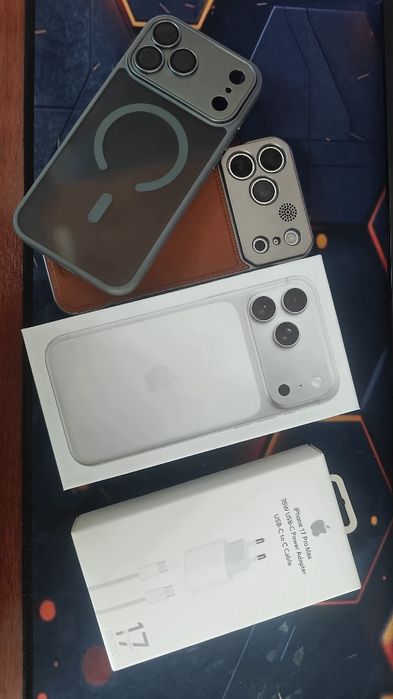 iPhone 17 Pro Max, Silver - Dubai Versiya - 8-256GB