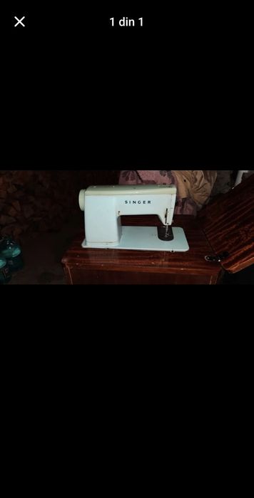 Mașină de cusut Singer EY 782886