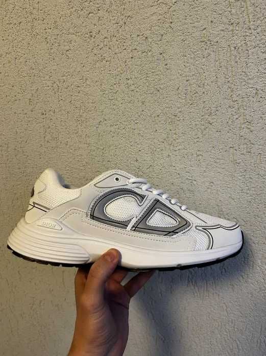 D1OR B30 Reflective White луксозни маратонки 40 41 42 43 44 45 46 бели