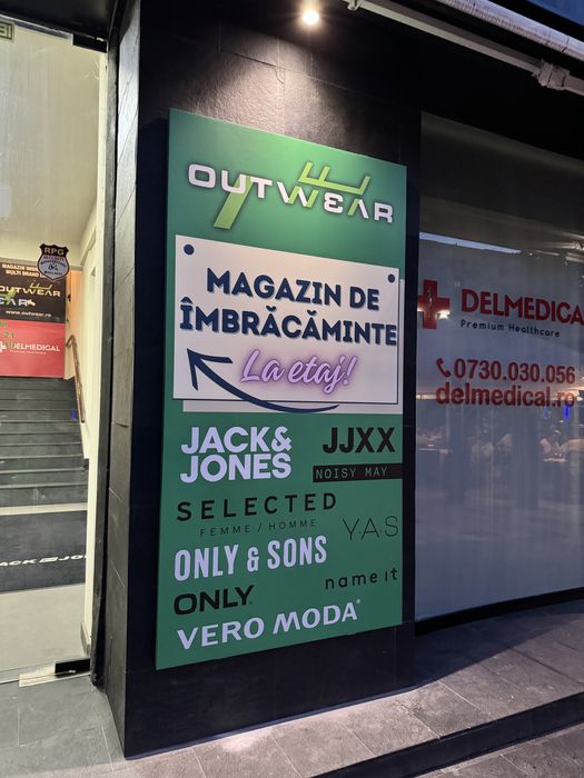 Bannere,Bennere,Autocolante,Stikere,Colantari magazine,Colante,Benere