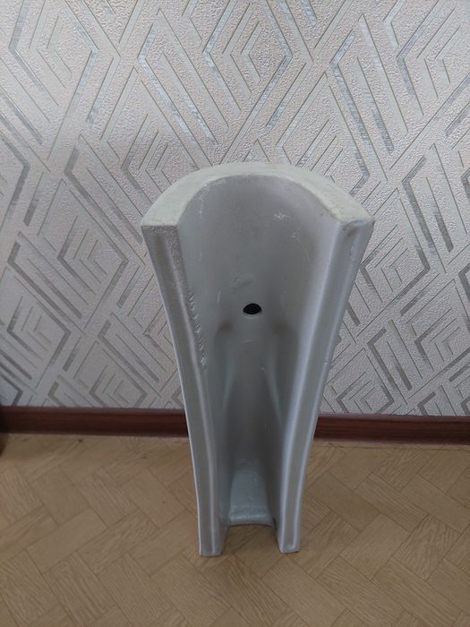 Пьедистал для раковины, ножка