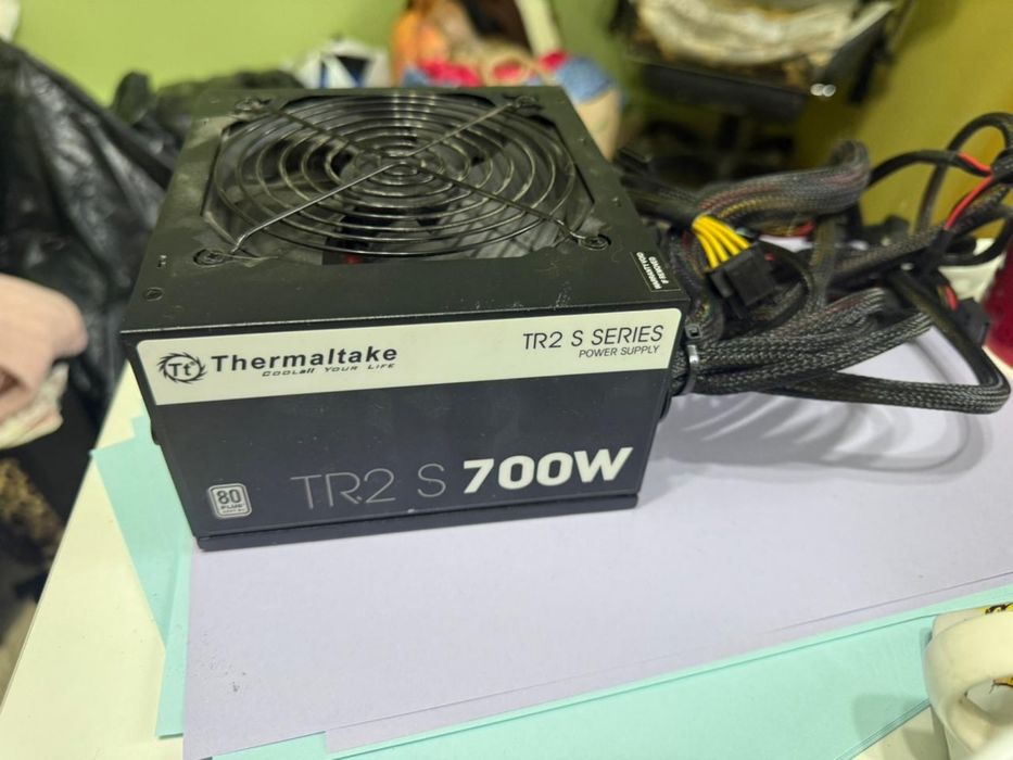 блок питания thermaltake tr2 s 700w