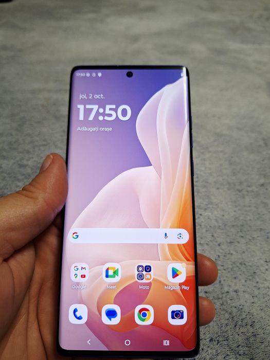 Vând Motorola G85 5G