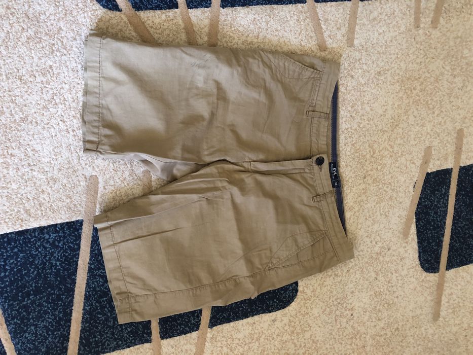Pantaloni scurt  bermuda bãrbati