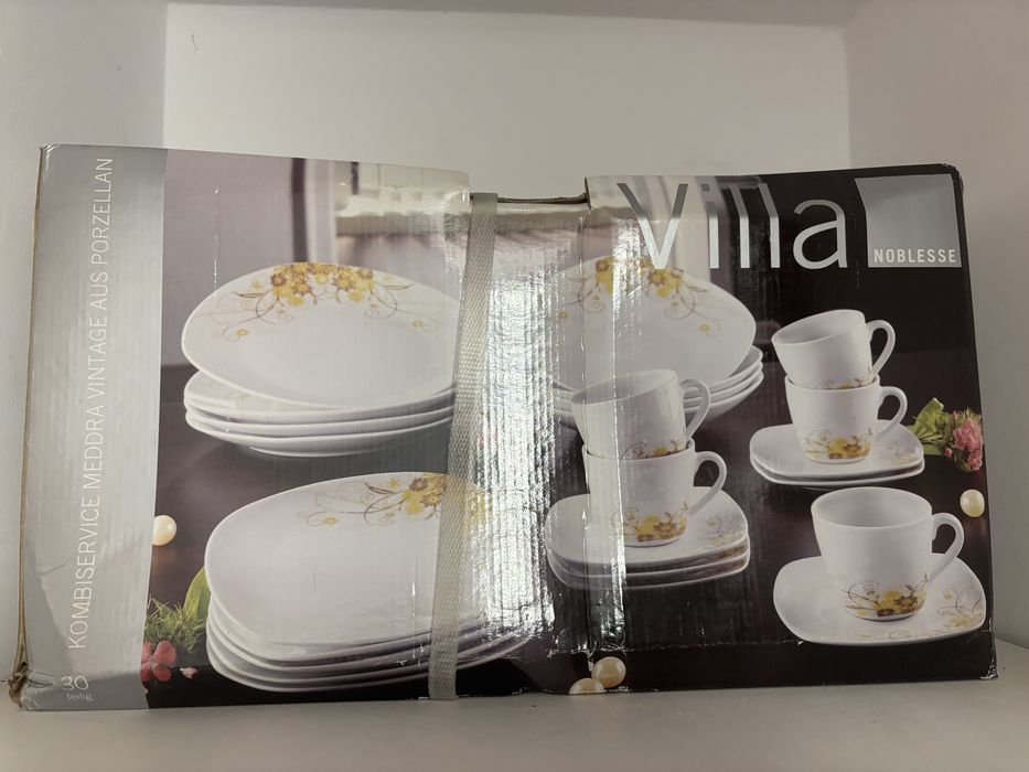 serviciu de masă nou (farfurii, căni, etc.) 30 piese