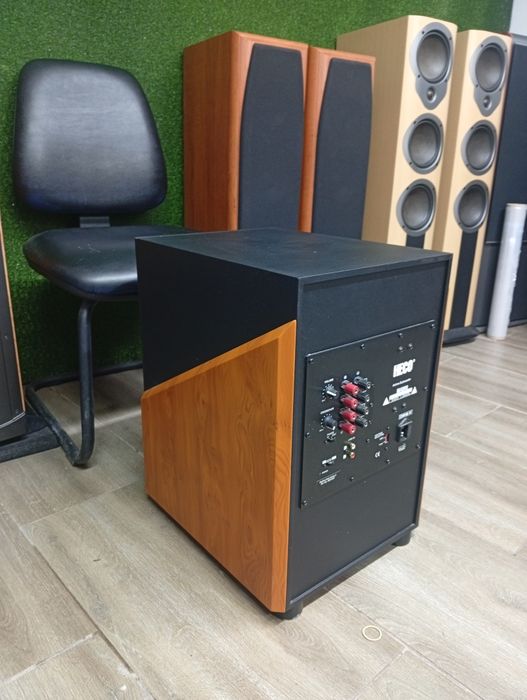 РЕЗЕРВИРАН Активен субуфер HECO Mythos Sub Active 2