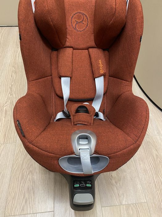 Детское автокресло