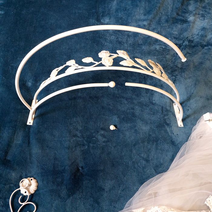 Карниз для балдахина