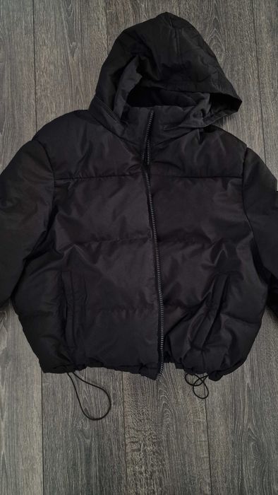 Дамско яке с качулка