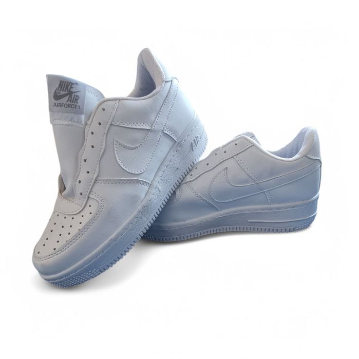 Nike Air Jordan 1 Mid - Дамски маратонки ПРОМО ЦЕНА!