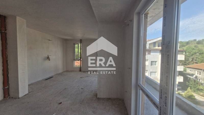 Продава се Тристаен апартамент в Варна, Владислав Варненчик - 106 кв.м за 1131 €/кв.м - Снимка #3