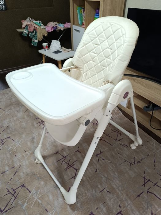 Продам стульчик для кормления