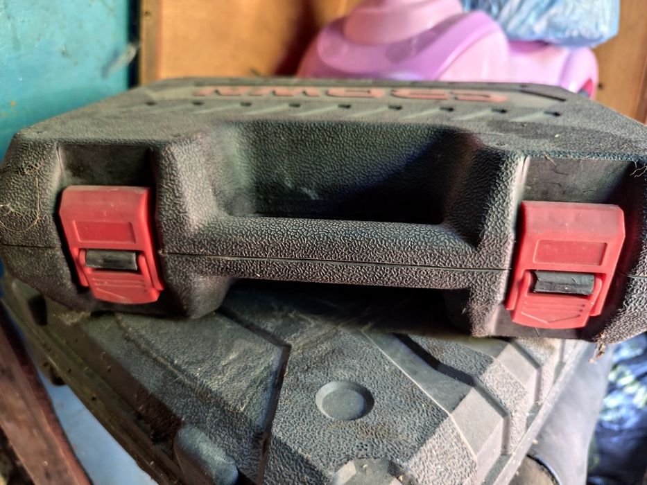 Кейс, чемодан от шуруповерта