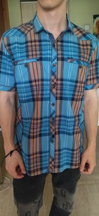 Рубашка мужская       .