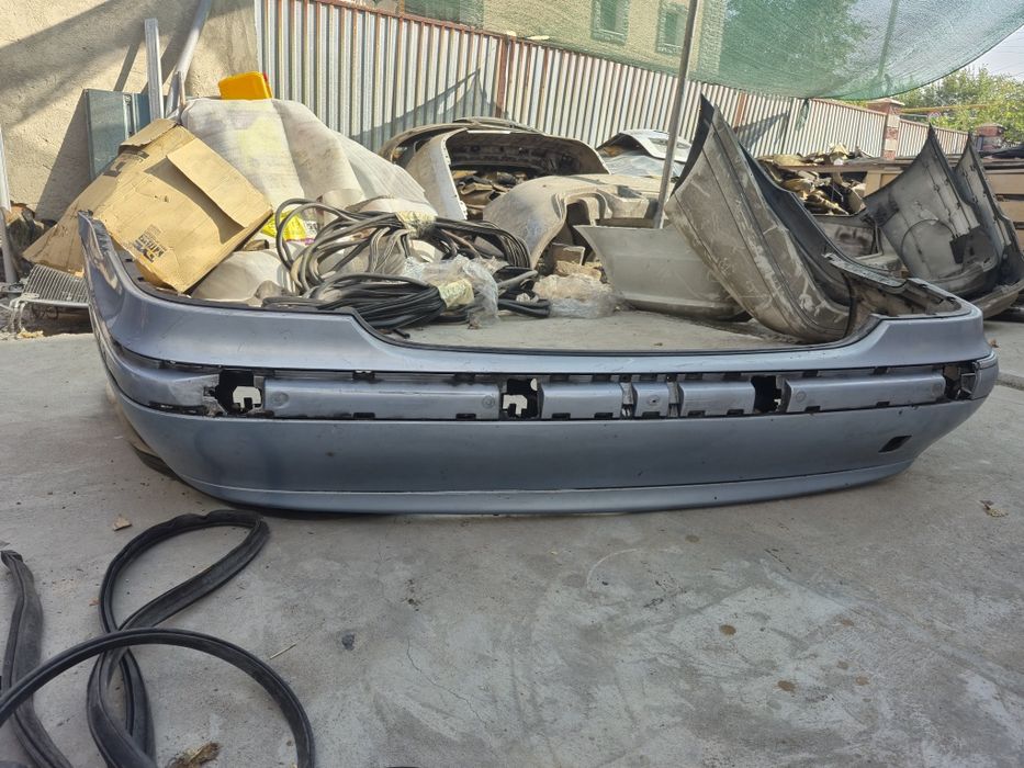 Задний бампер Mercedes W220