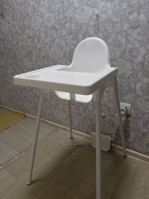 Стул для кормления детский
