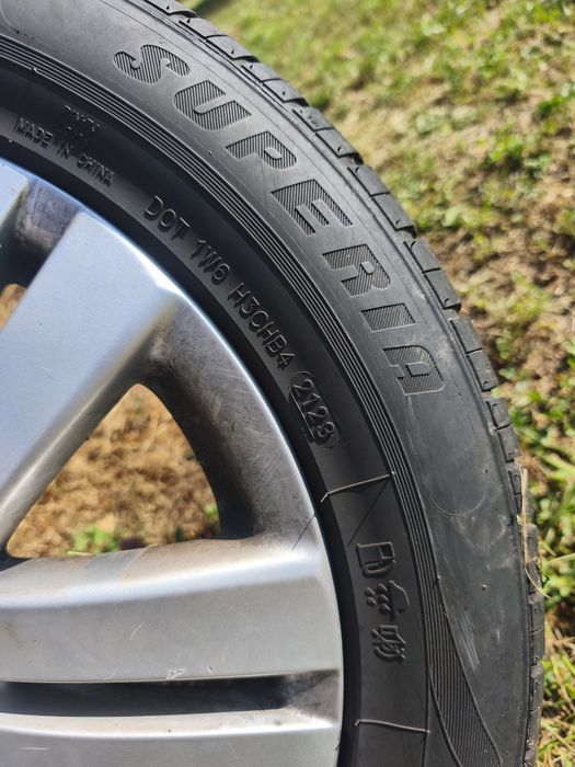 Roată de rezervă 215 55 R16 gama VAG Passat Touran Eos A3 A4 Tiguan Golf Yetta 215 55 R16