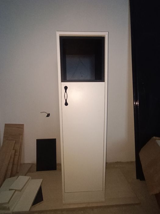 Продам журнальный столик