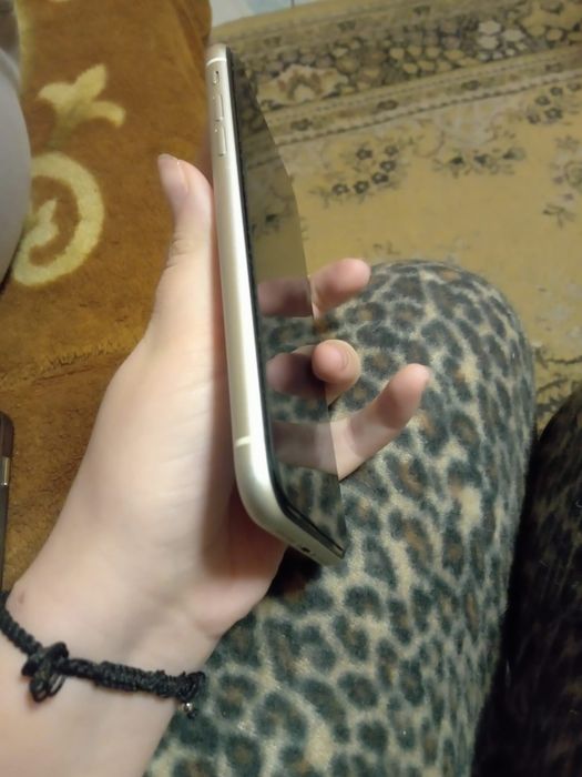 iPhone 11 alb ,128GB