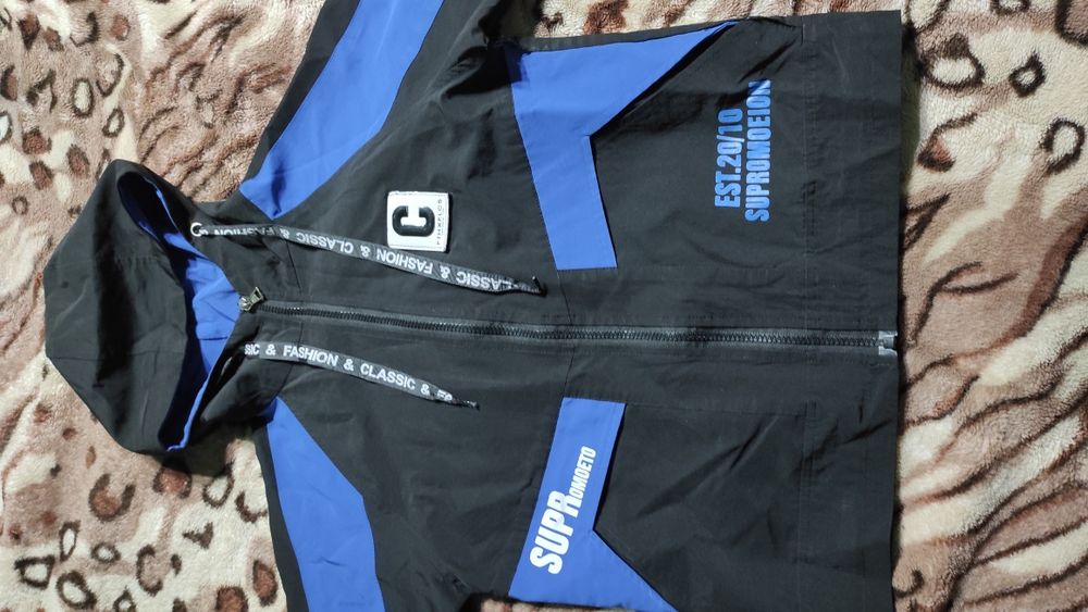 Куртка на весну и на осень