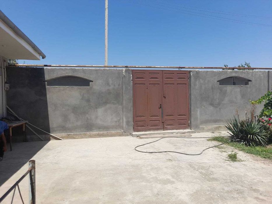 Кибрайда уй сотилади